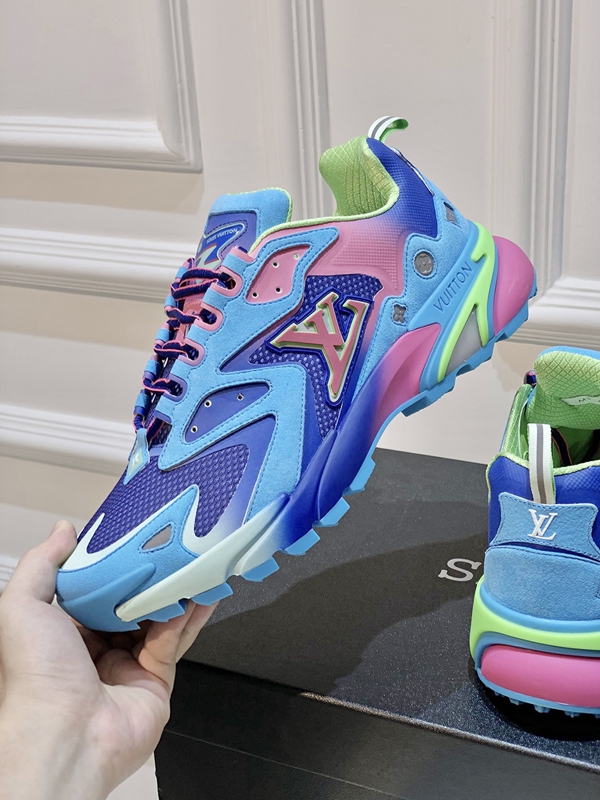 ルイヴィトン靴着用イメージ